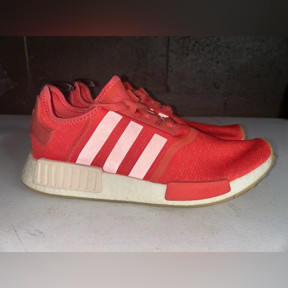 Adidas Womens WMNS NMD_R1 'Trace Scarlet' CQ2014 (US WMNS Size 10 MENS Size 8.5) - Picture 7 of 11